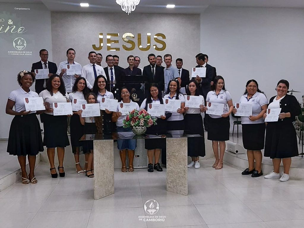 Formatura do Curso de Didática e Prática de Ensino na EBD